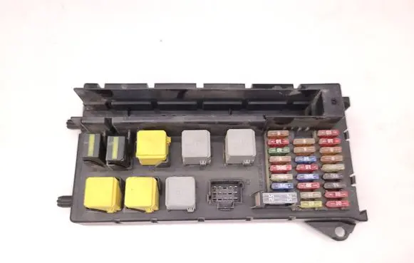 Mercedes-Benz Sprinter W906 Fuse module A9065454401 516601F04 11152013