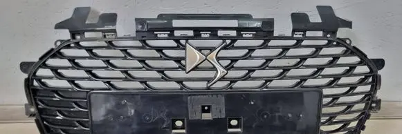 Citroen DS3 Front grill 9814798777 1732954X