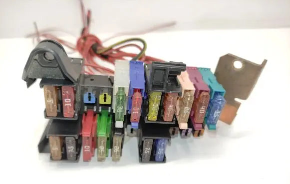 Mercedes-Benz Vito Viano W639 Fuse module A6394401732