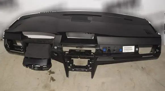 BMW 5 E60 E61 Dashboard 6976421