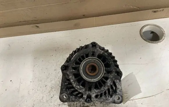 Renault Koleos I Generator/alternator 23100JD71A A3TJ2481ZE