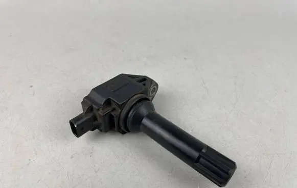 Subaru Legacy High voltage ignition coil FK0453