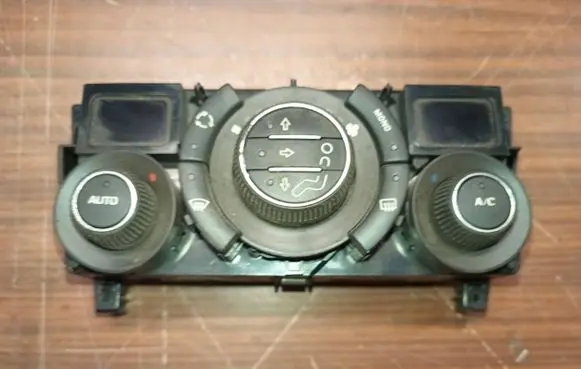 Peugeot 308 Climate control unit 96850724XT 96850724XT00