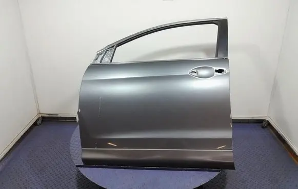 Honda CR-V Front door
