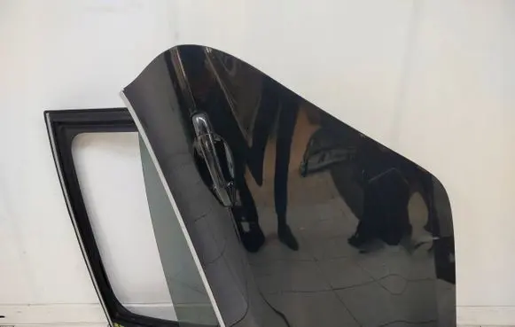Peugeot 208 I Rear door 