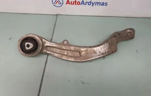 BMW 5 E60 E61 Front control arm 6770686 31106770686