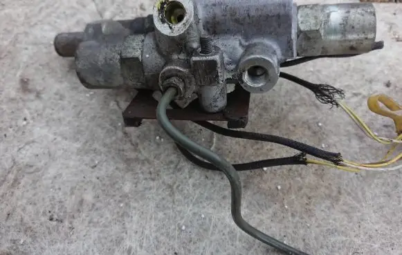 Jaguar XJ X40 Master brake cylinder
