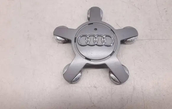 Audi A8 S8 D4 4H Original wheel cap 4F0601165