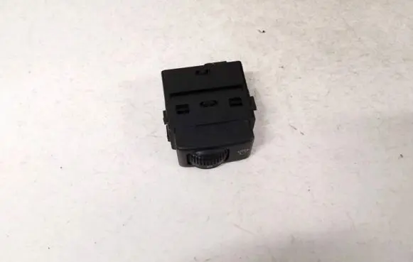 Nissan Cube Z12 Headlight level height control switch