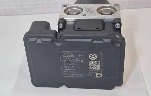 Volkswagen Caddy ABS Pump 1K0907379BJ 10061937241 10096103523