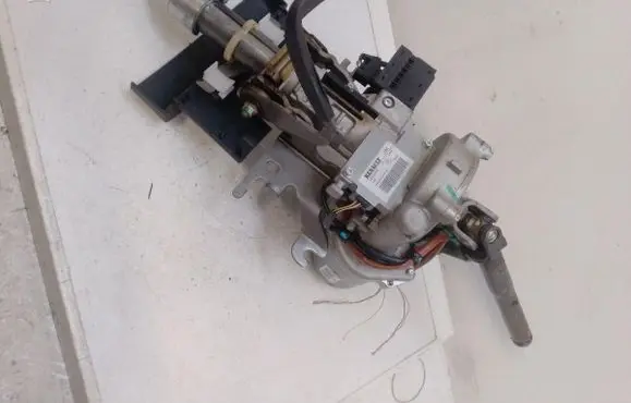 Renault Scenic II - Grand scenic II Steering rack electric part 8200741585