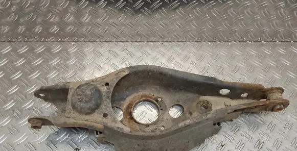 Toyota RAV 4 (XA30) Rear upper control arm/wishbone