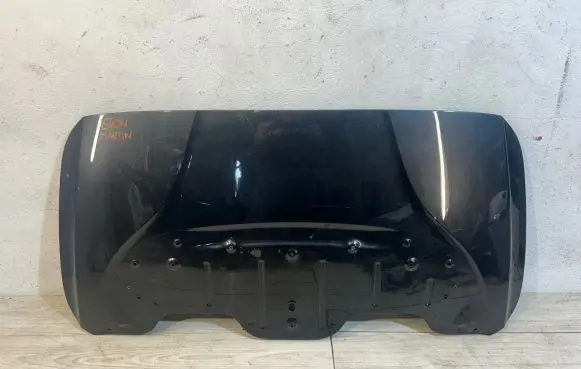 Aston Martin DB11 Tailgate/trunk/boot lid