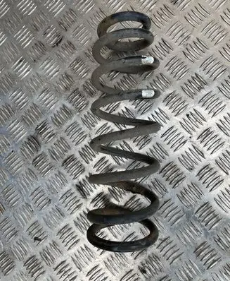 Toyota Corolla Verso AR10 Rear coil spring