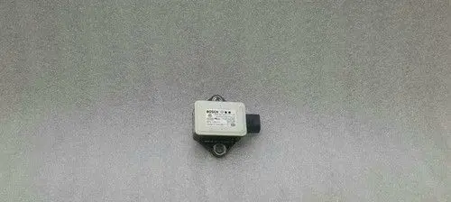 Audi A5 8T 8F Yaw turn rate sensor 8K0907637A