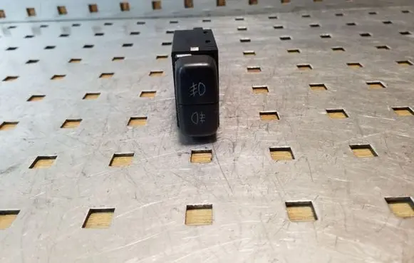 Mitsubishi Grandis Fog light switch 