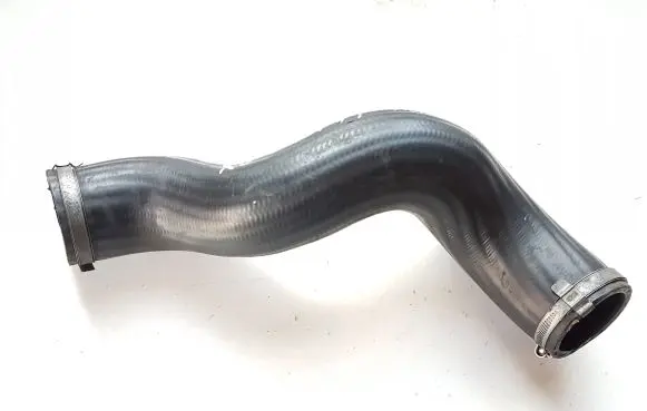 Volvo XC90 Intercooler hose/pipe 31261367
