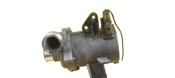 BMW 1 E81 E87 Water pump 70285300 N43B16AA