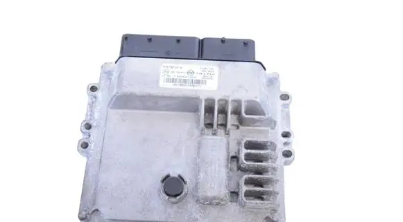 SsangYong Korando Engine control unit/module 6725400232