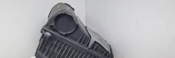 Volkswagen Touareg I Air filter box 7L6129607AH