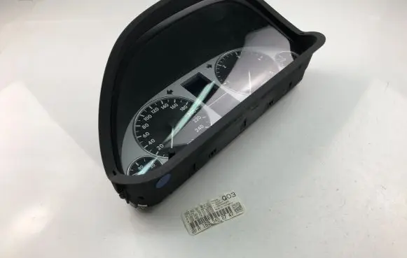 Mercedes-Benz B W245 Speedometer (instrument cluster) A1695408747