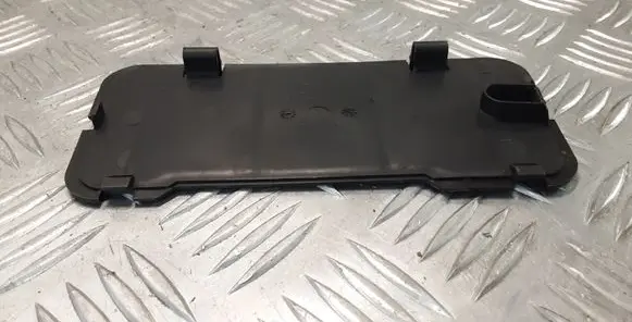 Volkswagen Touareg I Trunk/boot trim cover 7L6827563A
