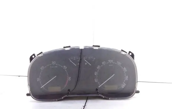 Skoda Octavia Mk1 (1U) Speedometer (instrument cluster) 1U0920811F 110080146
