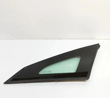 Citroen C4 III e-C4 Rear side window 9832918380
