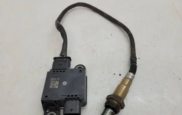 Jaguar F-Pace Lambda probe sensor