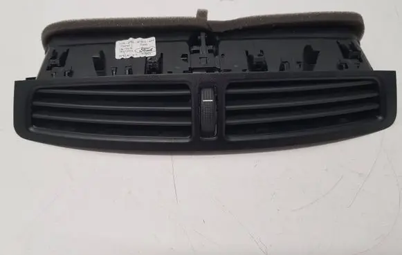 Ford Kuga II Dashboard air vent grill cover trim AM51R01815AEW