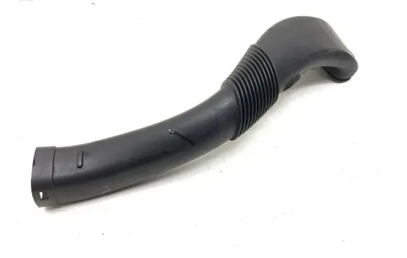 BMW X5 E70 Air intake hose/pipe 757744601 7577446
