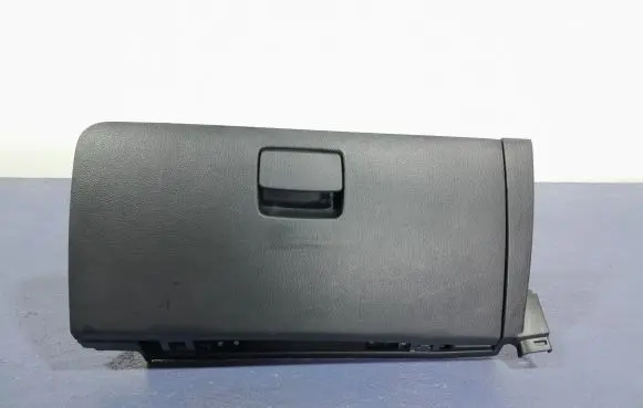 KIA Sportage Glove box 84540-3U000