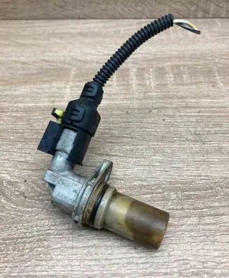 Opel Vectra C Crankshaft position sensor 46798345 284556 WITHPLUG