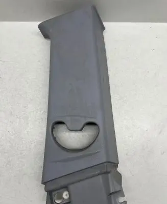 BMW 1 E81 E87 (B) pillar trim (top) 7058334 11242010