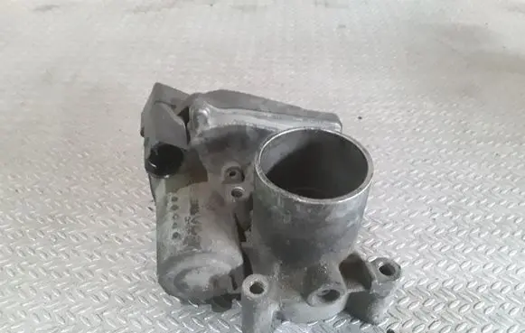 Seat Ibiza III (6L) Throttle valve 03C133062B