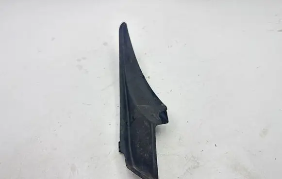 Toyota Auris E180 Windshield trim 5386602040