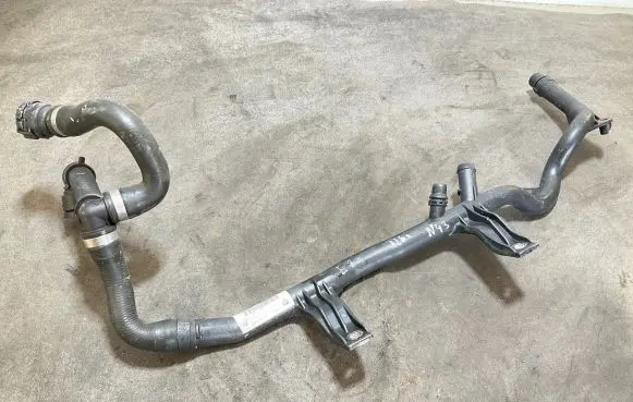 BMW 1 E82 E88 Engine coolant pipe/hose 755240603 14837810 Z119816
