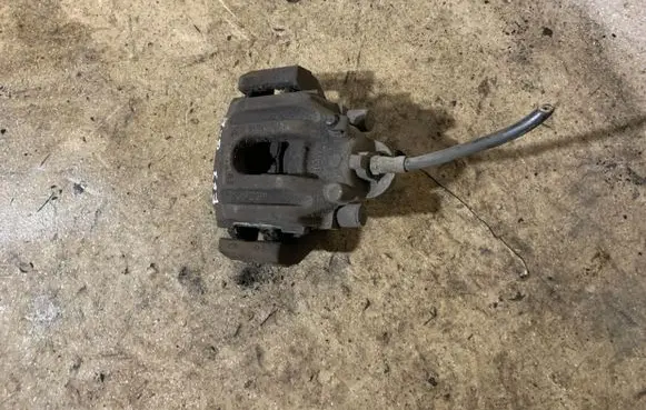 Rear brake caliper