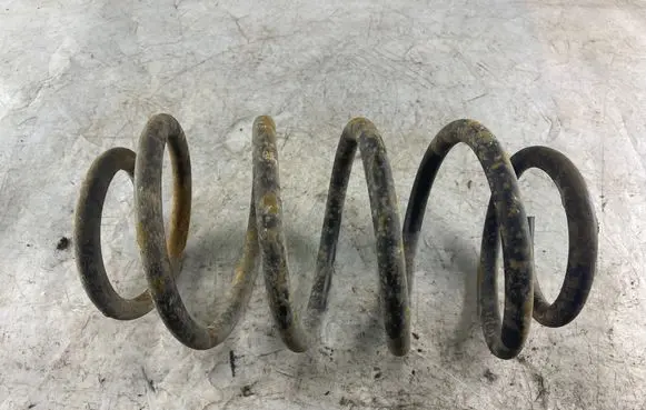 Jeep Grand Cherokee (WK) Rear coil spring