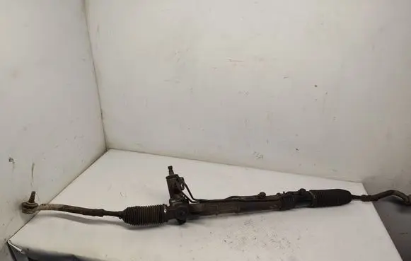 Hyundai Santa Fe Steering rack 577002B100