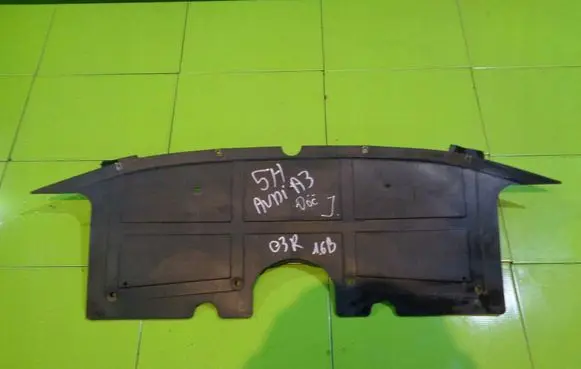Audi A3 S3 8P Front bumper skid plate/under tray PRZOD