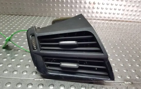 BMW X5 F15 Dashboard side air vent grill/cover trim S26371248 9252649
