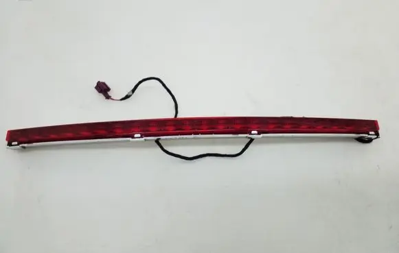 Mercedes-Benz E W212 Third/center stoplight A2048200065
