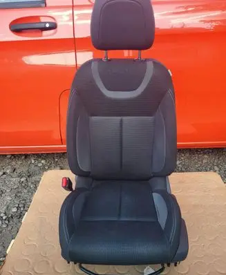 Citroen C4 Cactus Front driver seat 