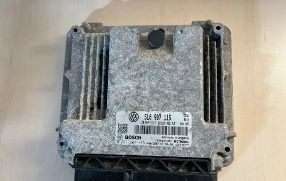 Skoda Yeti (5L) Engine control unit/module 5L0907115 0261S04773