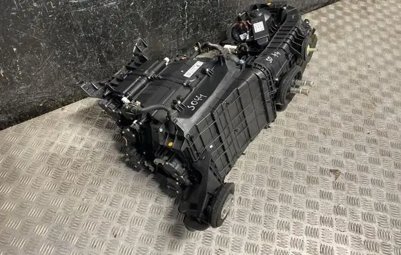 Jaguar F-Pace Interior heater climate box assembly housing GX6319B555BG
