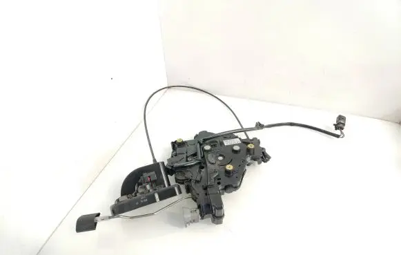 Volkswagen Transporter - Caravelle T5 Sliding door lock 7H0843654CD 15108 01072152006