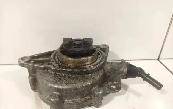 Mini One - Cooper Coupe R56 Vacuum pump 759792002 26eo21057