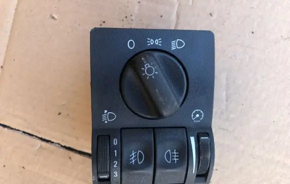 Opel Zafira A Light switch 09133249