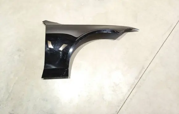 Volvo S90, V90 Fender 32277178